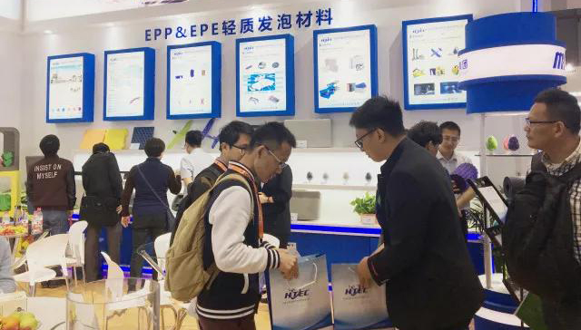 创新“塑”未来，【CHINAPLAS-2018国际橡塑展】隆重开幕-3